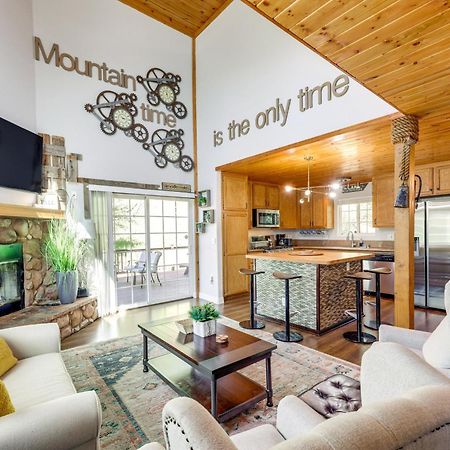 Remodeled Crestline Retreat Walk To Lake Gregory! Exterior foto
